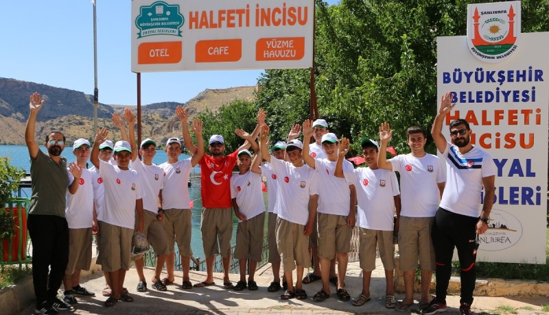 Başarılı öğrencilere büyükşehir'den yaz gençlik kampı
