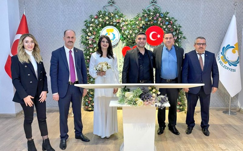 Başkan Yavuz, Şehit Torunu’na Nikah Şahidi Oldu 