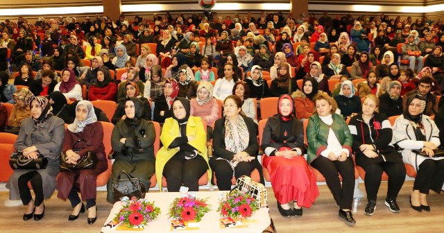 Büyükşehir'den 'Göbeklitepe'de kadının ışığı' konferansı