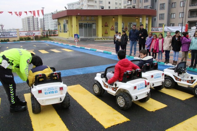 Çocuklar, haliliye trafik eğitim parkını çok sevdi 