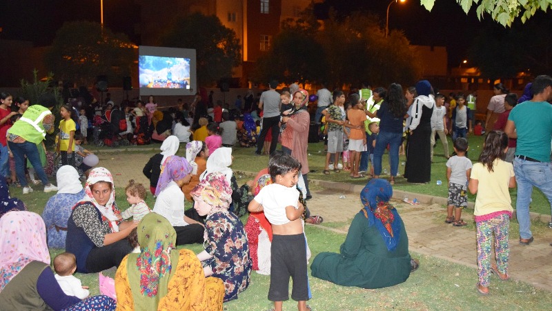 Çocuklar Viranşehir Belediyesinin Yaz Etkinlikleriyle Eğleniyor