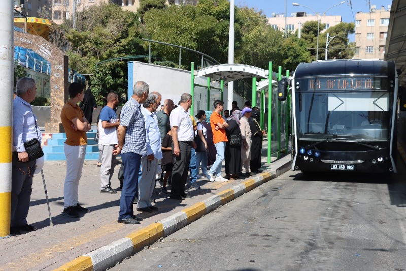 Vatandaşlar trambüs ve ücretsiz ring hattından memnun