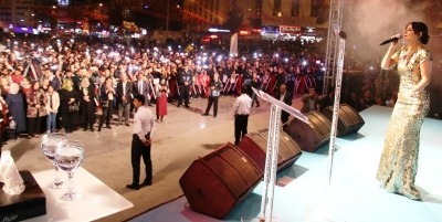 11 Nisan Kurtuluş etkinlikleri Zara konseriyle devam etti-VİDEOLU-