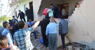 Adıyaman'da 2. Deprem, vatandaş eşya peşine düştü