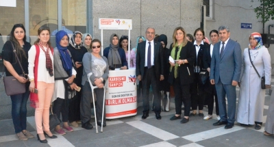 AK Kadınlar Azerbeycan’a Destek İçin “ İşgale Dur Dedi “ 
