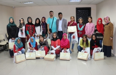 Akçakale Belediyesinden Teog’ta Başarılı Olan Kız Öğrecilere Tam Destek
