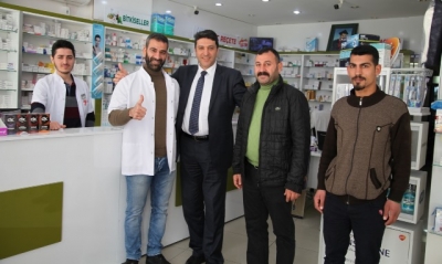 Başkan adayı Hekimoğlu, Yenişehir esnafını ziyaret etti
