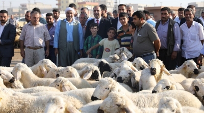 Başkan Çiftçi, hayvan pazarında satıcıları dinledi