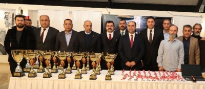 Büyükşehir belediyesi spor turnuvası tanıtım toplantısı yapıldı