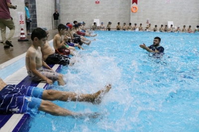 Çocukların Bu Yaz Adresi Haliliye Belediyesi’nin Yüzme Kursları Olacak