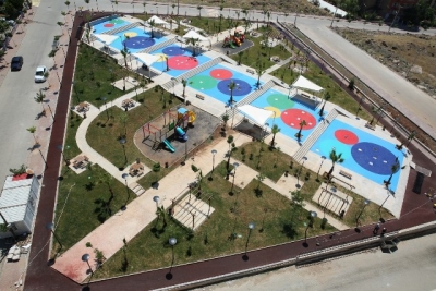 Doğukent'e modern park kazandırıldı