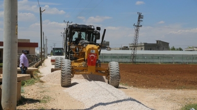 Eyyübiye Belediyesi, yol yapımını aralıksız sürdürüyor.