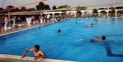 Haliliye'de iki yüzme havuzu yapılıyor