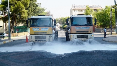 Haliliye’de Sokak Sokak Temizlik Ve Dezenfekte Sürüyor