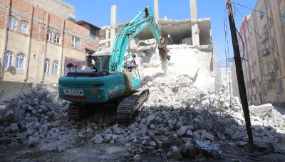 Haliliye’deki kaçak yapının yıkımı gerçekleştirildi