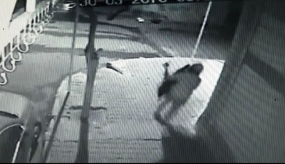Hırsızlar güvenlik kamerasına yakalandı 