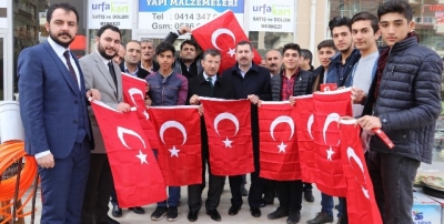 Karaköprü Türk Bayrakları ile donatılıyor