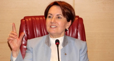 Meral Akşener başkanlığı bırakıyor