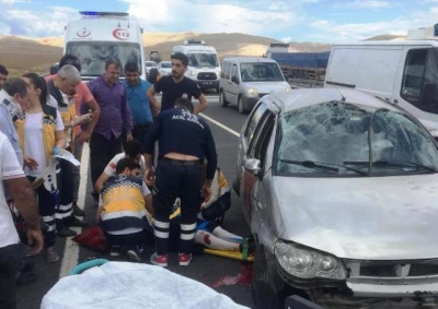 Şanlıurfa - Viranşehir yolunda kaza:2 yaralı