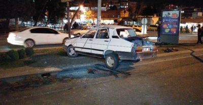 Şanlıurfa’da freni boşalan otomobil takla attı: 5 yaralı 
