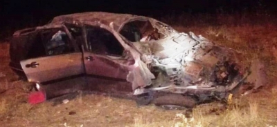 Siverek'te otomobil devrildi: 2 ölü, 1 yaralı 
