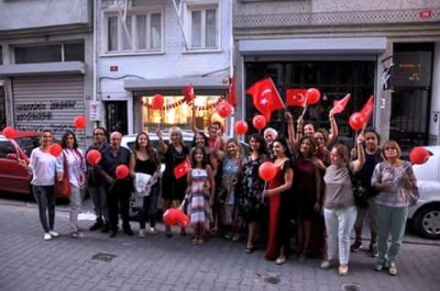 Urfalı ressamlar İstanbul'da zafer sergisi düzenledi