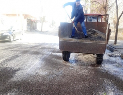 Viranşehir Belediyesinden tuzlama çalışması