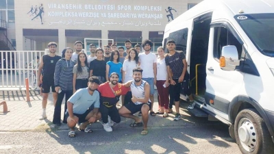 Viranşehir Belediyesi, Öğrencileri Hayallerine Kavuşturmak İçin Destek Oluyor