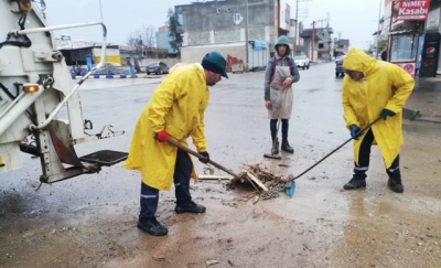 Viranşehir Belediyesi yağışlar için seferber oldu 