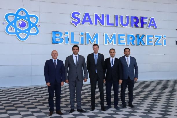 AB Delegasyonu Başkanvekili Şanlıurfa Bilim Merkezi’nde