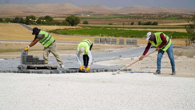 BAŞKAN CANPOLAT’TAN KIRSALA HİZMET SEFERBERLİĞİ