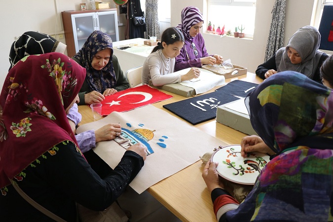 HALİLİYE’DE KADINLARA ÖZEL KURSLARDA YENİ DÖNEM KAYITLARI BAŞLADI