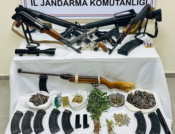 Şanlıurfa da Silah kaçakçılığı operasyonu: 7 gözaltı