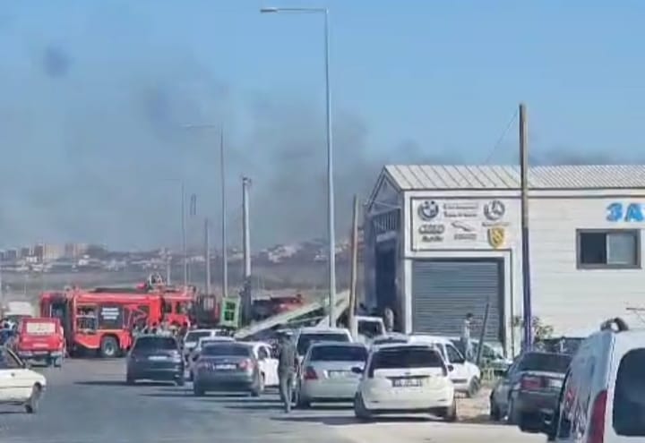 Şanlıurfa Evren Sanayi Sitesi'nde İş Yerinde Yangın Paniği