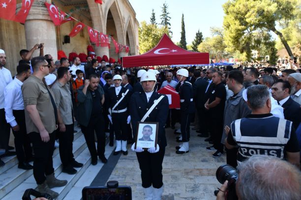 Şehit Polis Memuru Ömer Amilağ, Şanlıurfa’da Son Yolculuğuna Uğurlandı