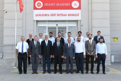 DİYANET AKADEMİSİNDE YENİ EĞİTİM DÖNEMİ BAŞLADI